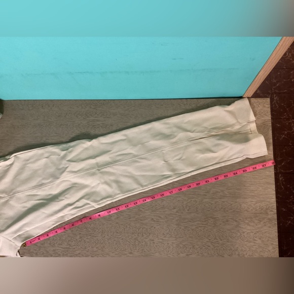 NWT No Boundaries Millennium Skinny Pants Size Small (3 - 5) - Picture 13 of 14